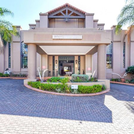 Mercure Hotel Nelspruit Mbombela Екстер'єр фото