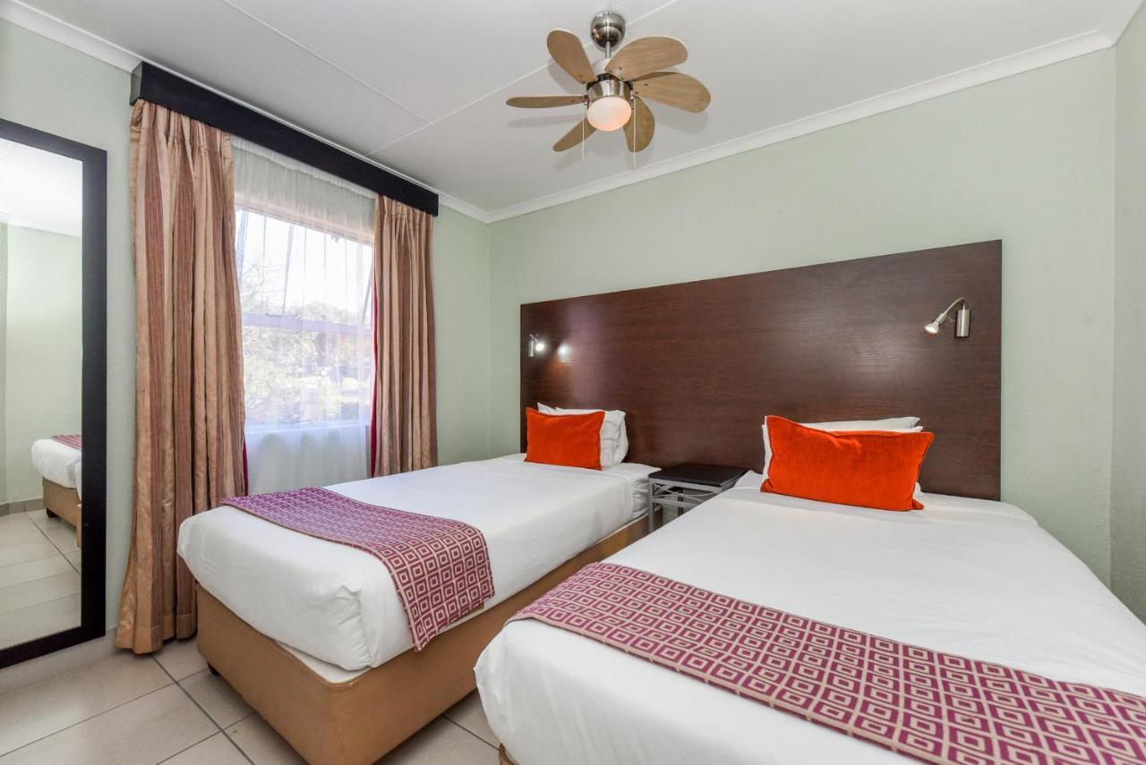 Mercure Hotel Nelspruit Mbombela Екстер'єр фото