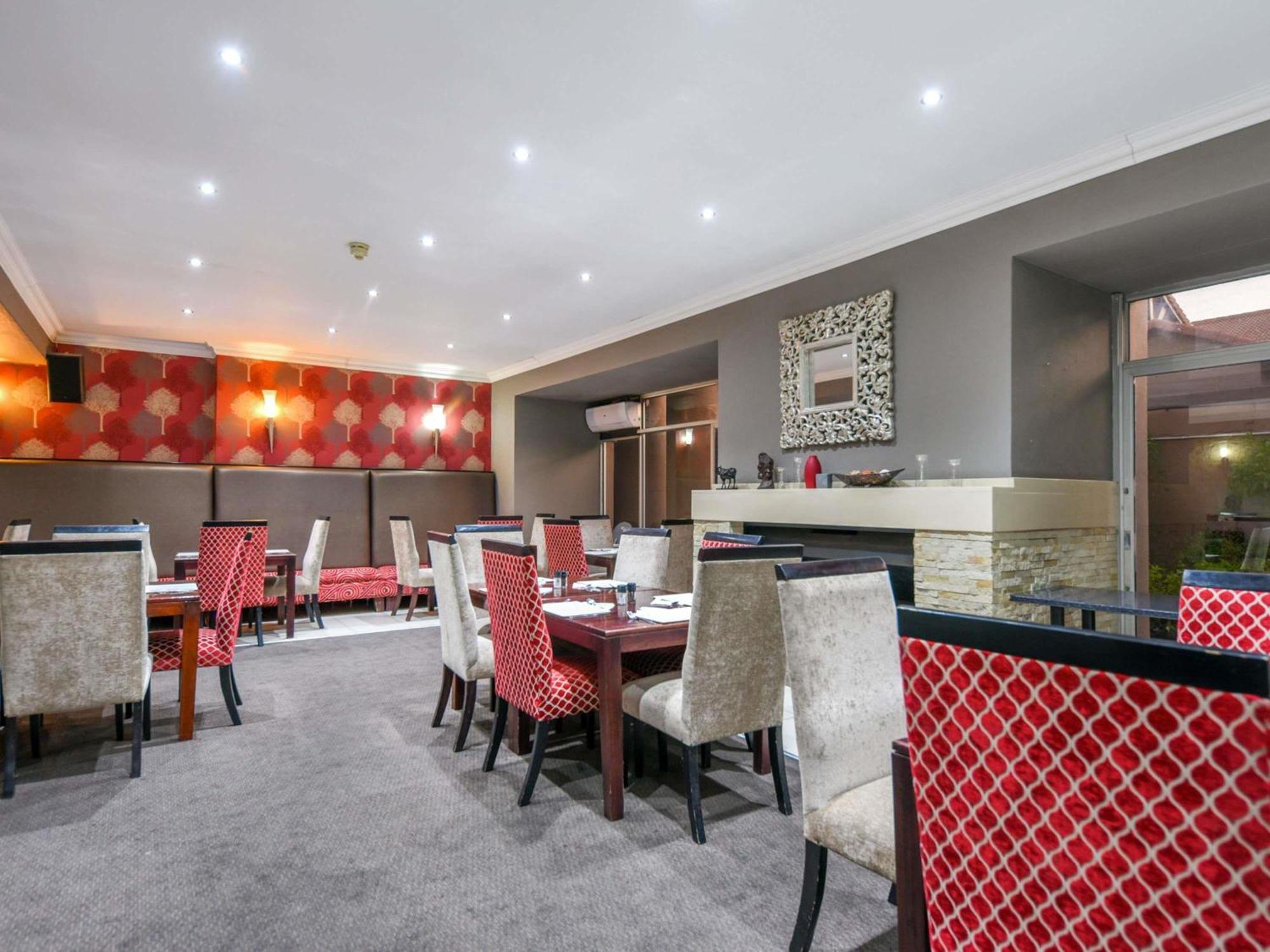 Mercure Hotel Nelspruit Mbombela Екстер'єр фото